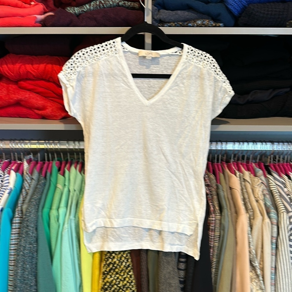 Loft ivory v neck embroidered sweater top size XXS